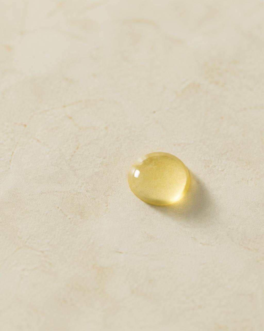 Glowy Gua Sha Face Oil oil drop — aterra